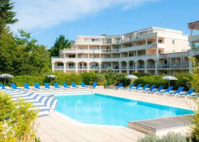 Apartman Avec Piscine A 300m De La Royal Park